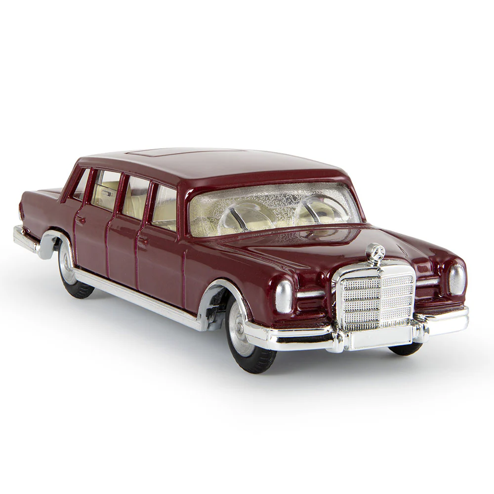 Mercedes-Benz Pullman (247) - Image 4