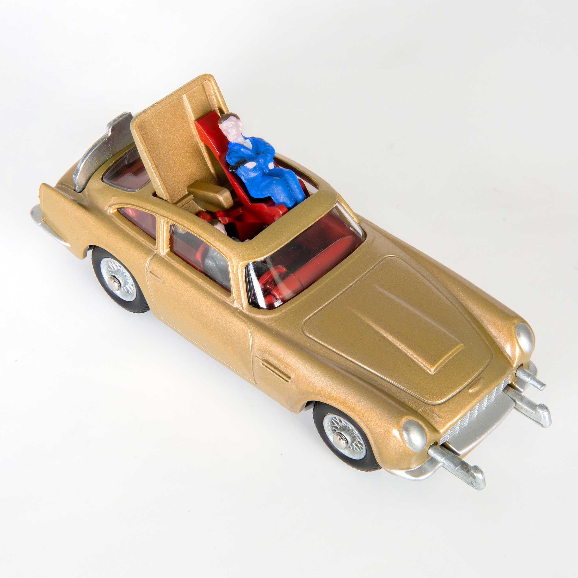 Corgi Model Club Membership 007TVGUIDE (SAVE 25%-40% WITH MEMBERSHIP) - Image 10